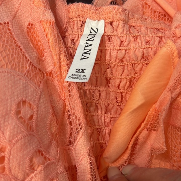 NWOT Women’s Plus Size ZENANA OUTFITTERS Lace Coral Tiered Crochet Cami - Picture 7 of 10